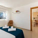 Aloha Torres Carihuela Апартаменти *