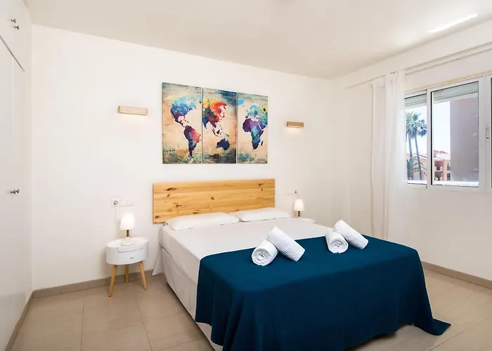 Aloha Torres Carihuela *