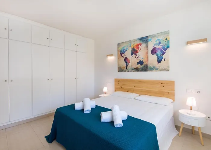 Aloha Torres Carihuela Torremolinos