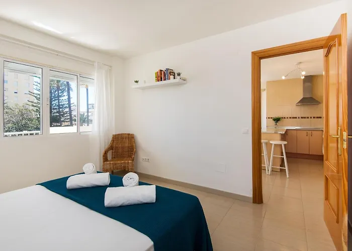 Aloha Torres Carihuela Apartamento *